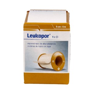 ESPARADRAPO HIPOALERGICO LEUKOPOR PAPEL  5 X 5 C
